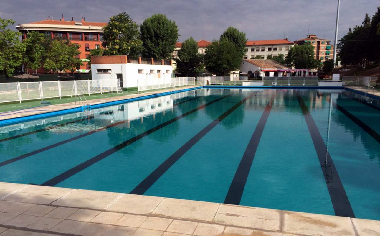 Pscina de la Escuela de Gimnasia de Toledo.