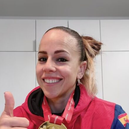 Miriam Revilla, de Puertollano, se erigía en campeona mundial máster de halterofilia.