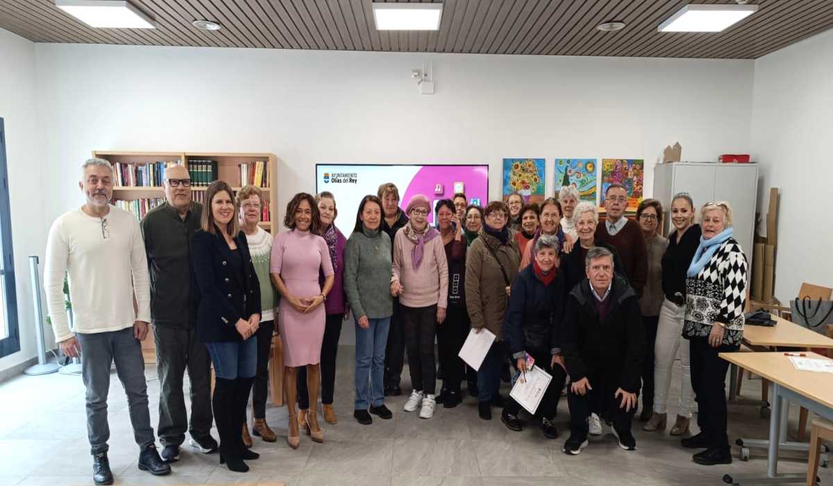 Clausura de los cursos de formación en digitalización para la ciudadanía.