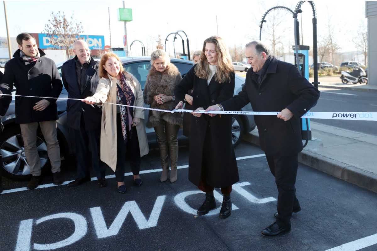 La mayor estación de recarga de vehículos eléctricos de Castilla-La Mancha está en Talavera. Foto: Powerdot