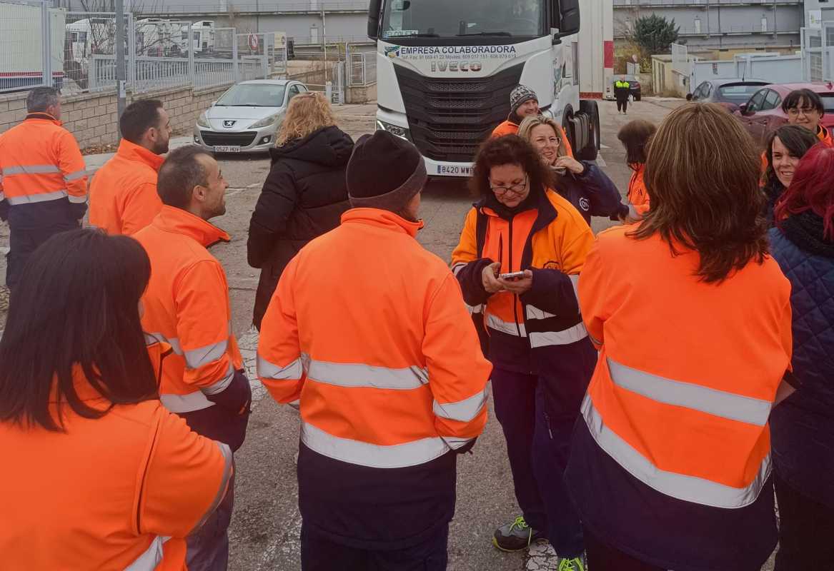 Sigue la huelga una semana más y con carácter indefinido en la plantilla de C&A en Fontanar.