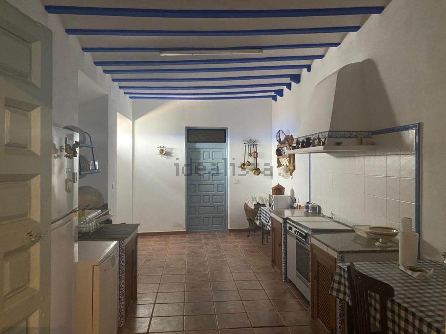 Interior de una de las cocinas del inmueble