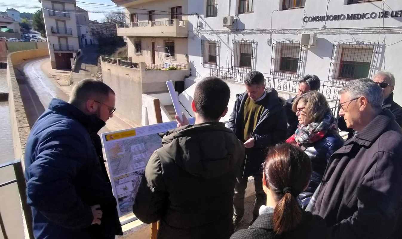 María Dolores Pascual y Mario Urrea, en Letur.