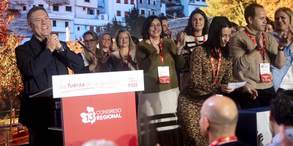 Page es aplaudido en el Congreso del PSOE de Castilla-La Mancha