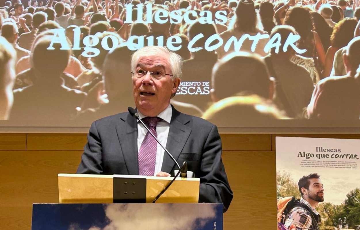 José Manuel Tofiño presentó la campaña 'Illescas, algo que contar'.