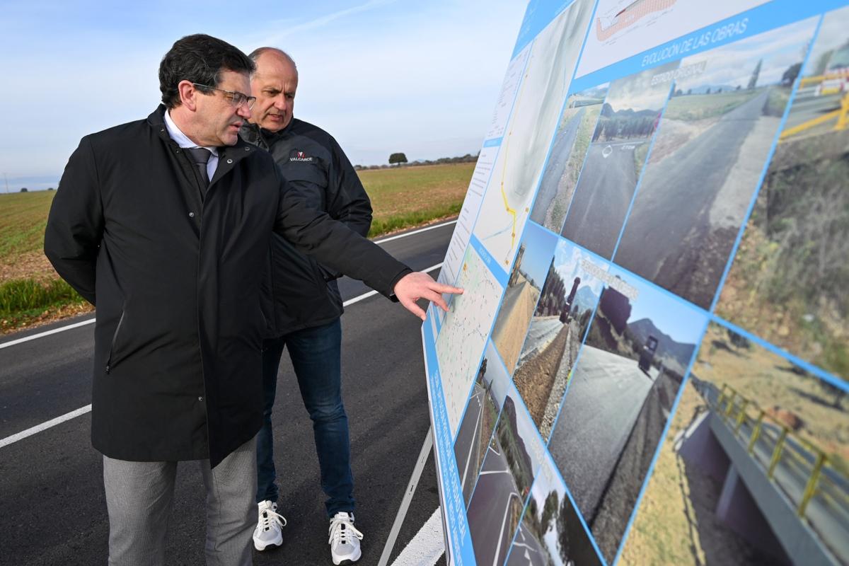 Reabre la carretera de El Bonal (Porzuna) tras la inversión de 300.000 euros