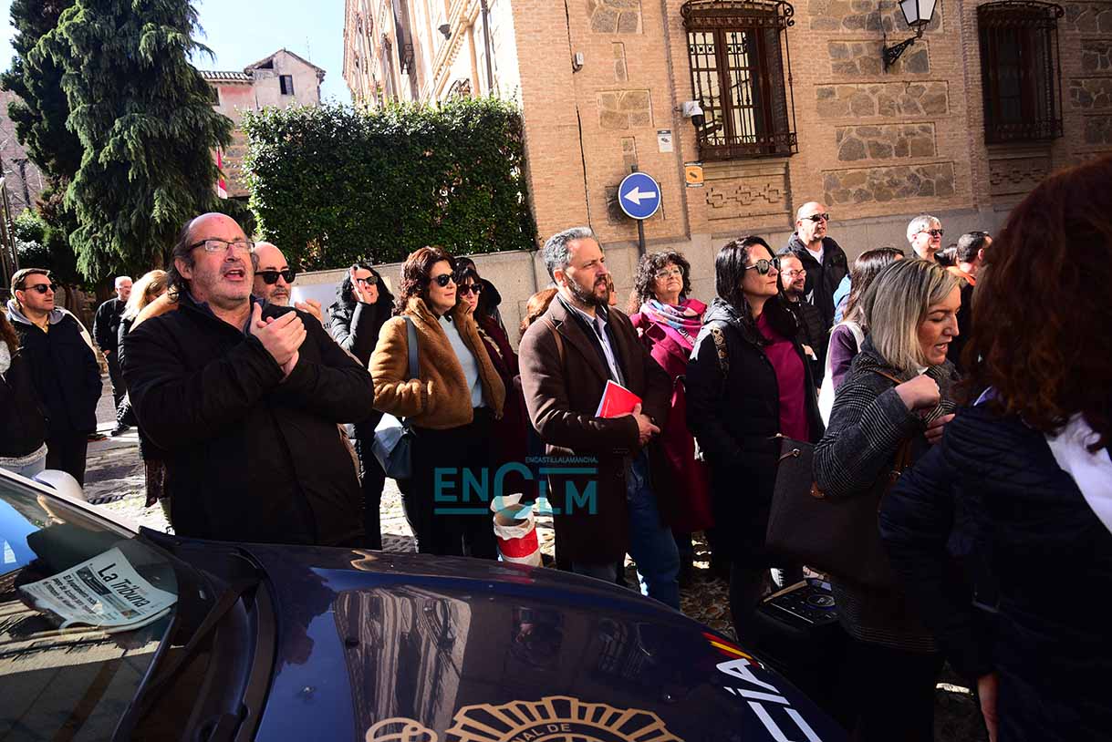 Concentracion de los funcionarios de la Junta contra la ley de simplificación. Foto: Rebeca Arango.