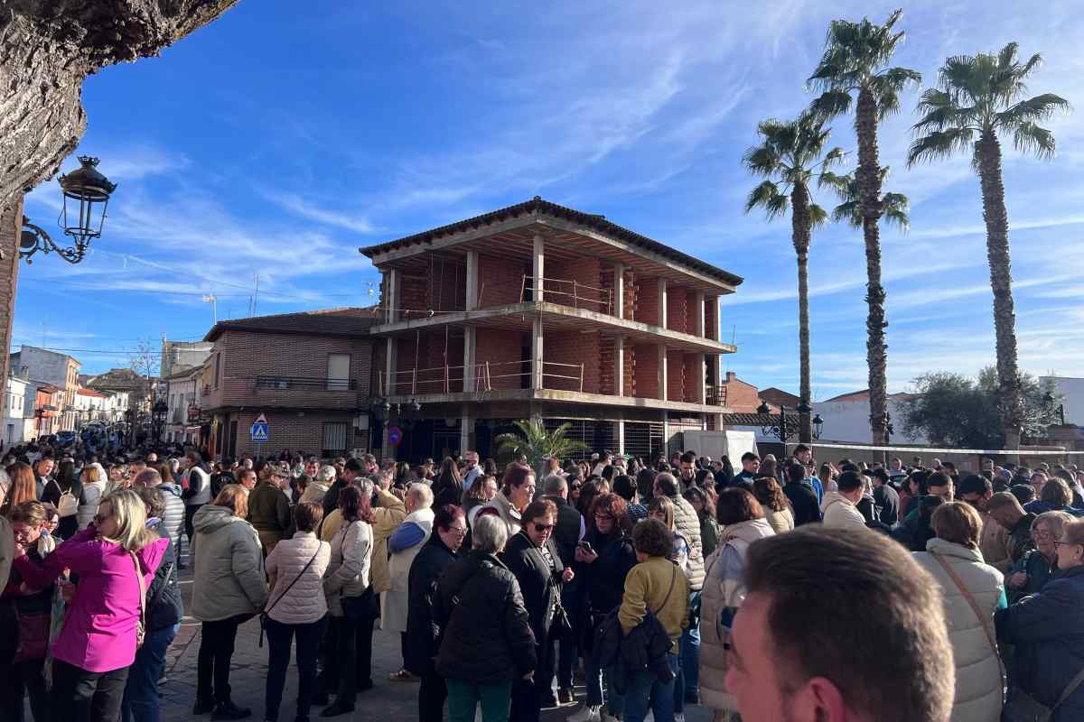 Velada (Toledo) se concentra contra los okupas