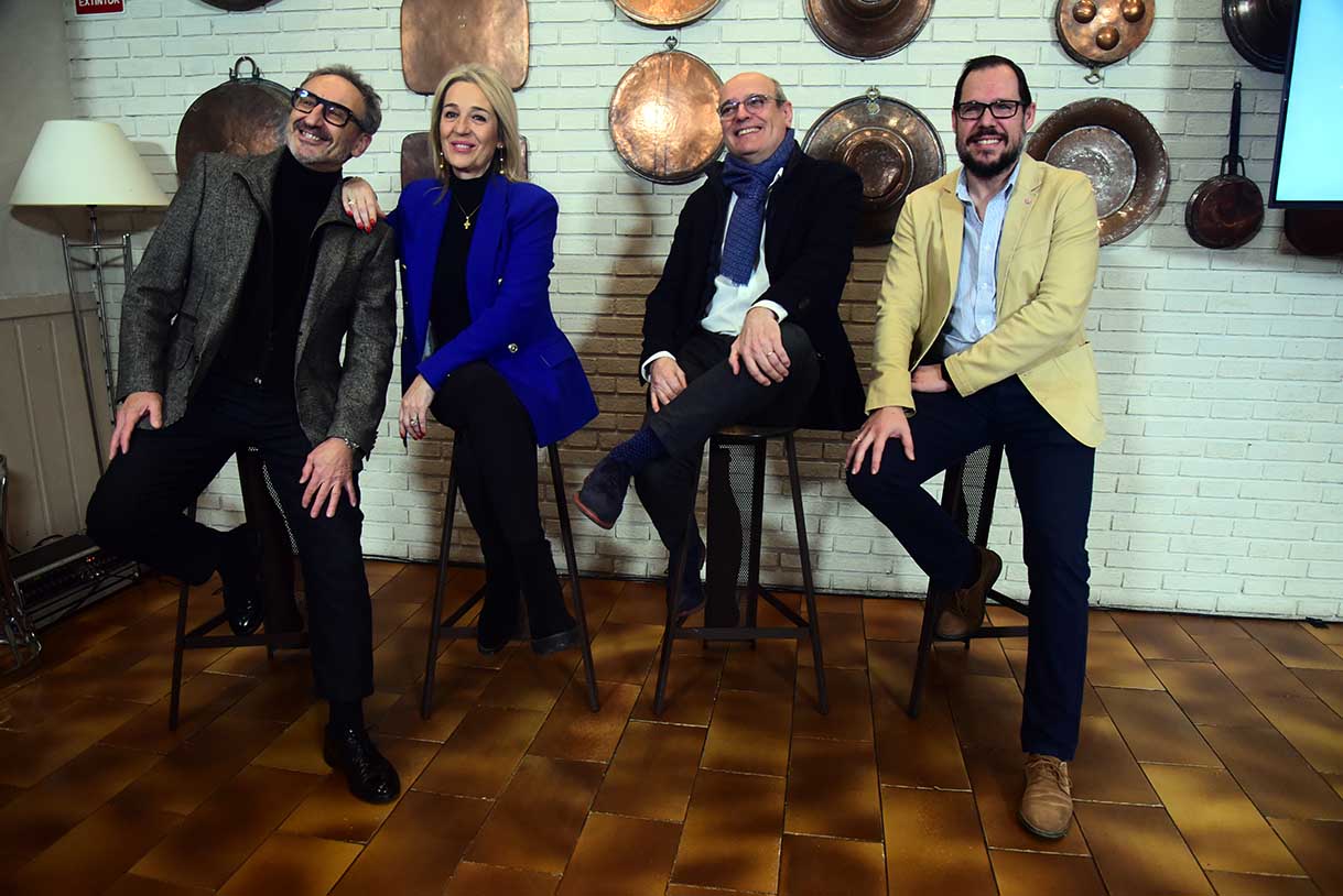 Florentino Delgado. Inés Cañizares, Juan María Marín y Daniel Morcillo, concejales de VOX en el Ayuntamiento de Toledo.