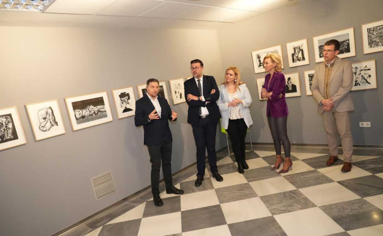 Presentación de exposición de "La muerte y la nada", en la Fundación Antonio Pérez.