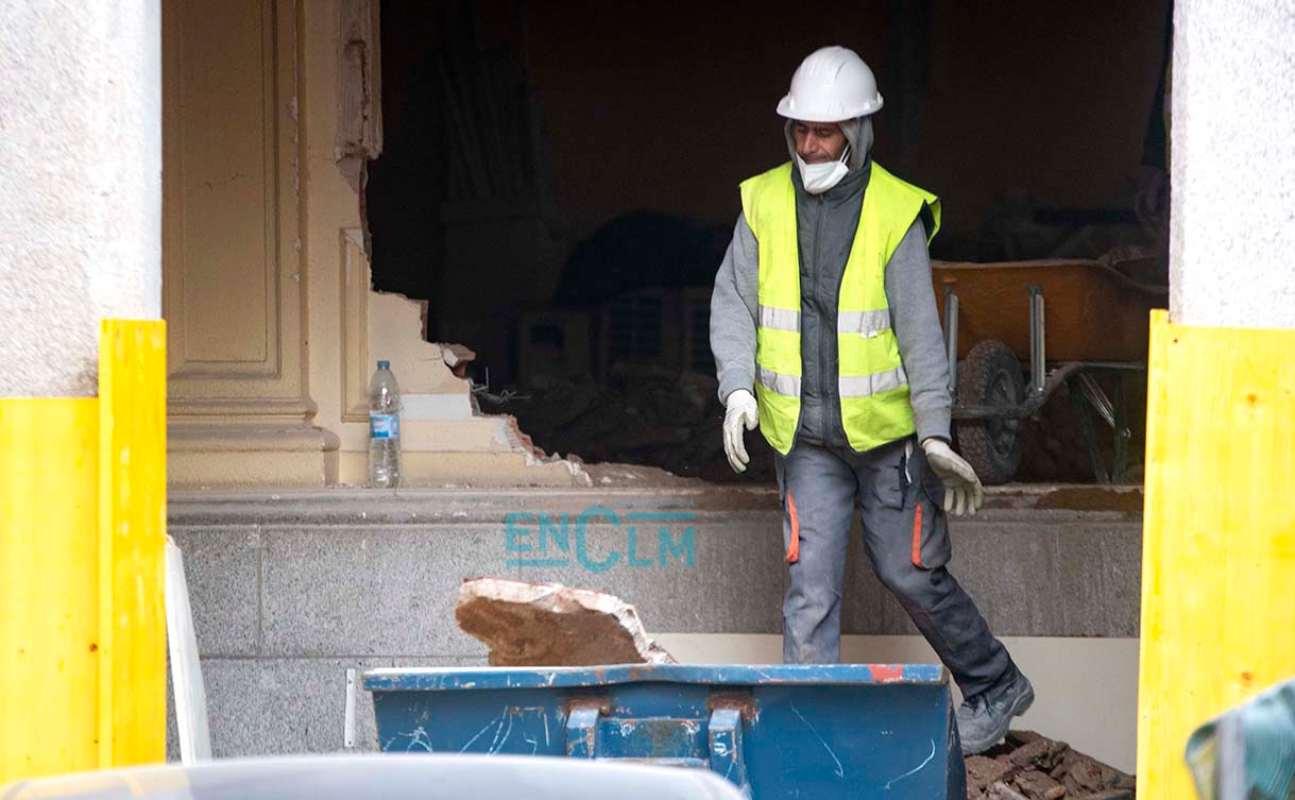 Foto de archivo de un trabajador en Toledo. ENCLM / Rebeca Arango.