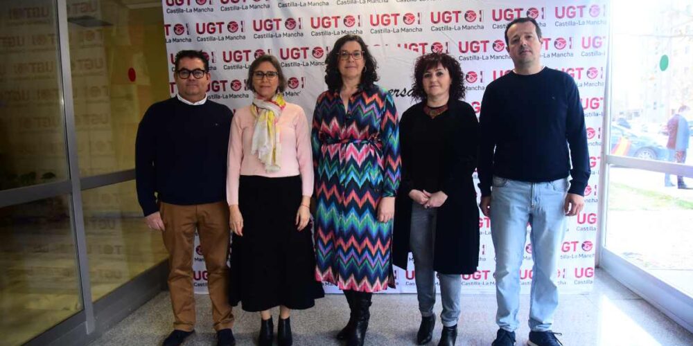 Nueva Comisión Ejecutiva de UGT Castilla-La Mancha. Foto: Rebeca Arango.