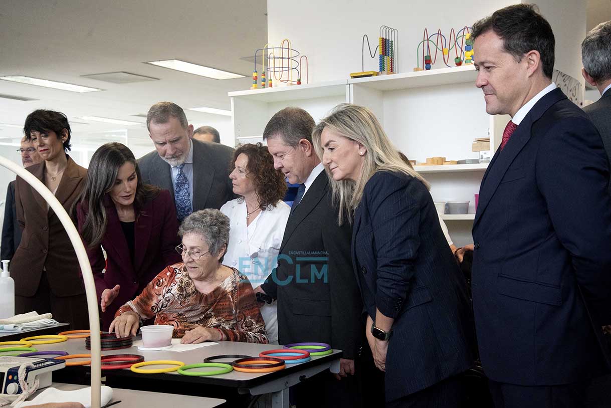 Los reyes de España visitan el Hospital Nacional de Parapléjicos de Toledo. Foto: Rebeca Arango / ENCLM