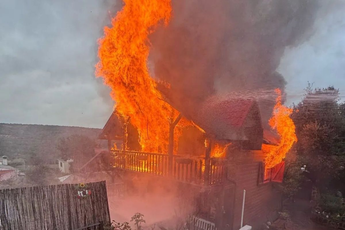 Incendio Vivienda Fuentenovilla Foto: CEIS Guadalajara