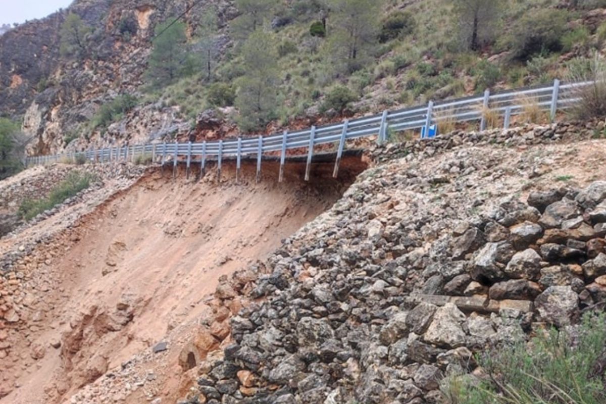 ayna-carretera-corta