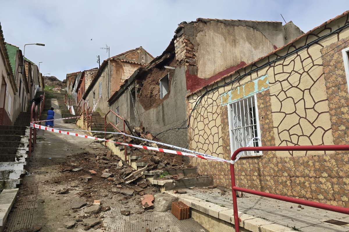 Vivienda que ha sufrido un derrumbe en Puertollano