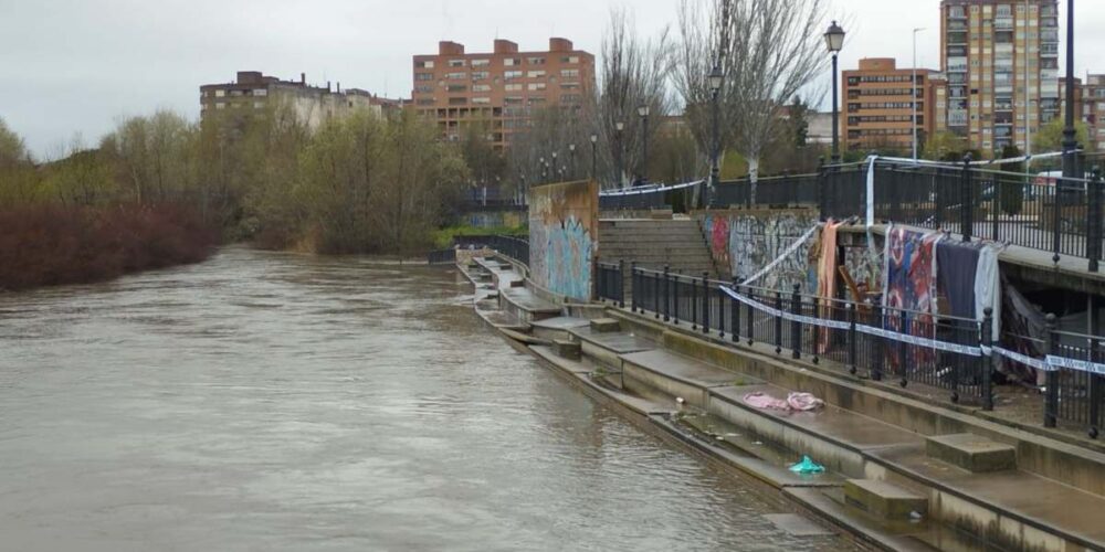 Crecida del río Tajo a su paso por Talavera de la Reina. Foto: Club de Piragüismo Talavera Talak