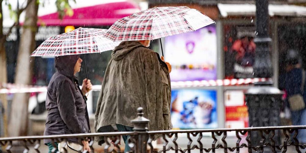 Una escena de lluvia en Toledo.