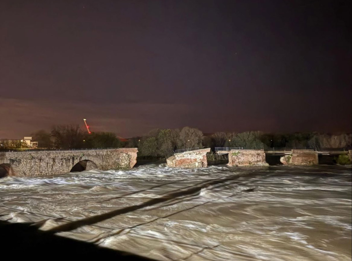 Puente romano de Talavera derrumbado tras la crecida del Tajo